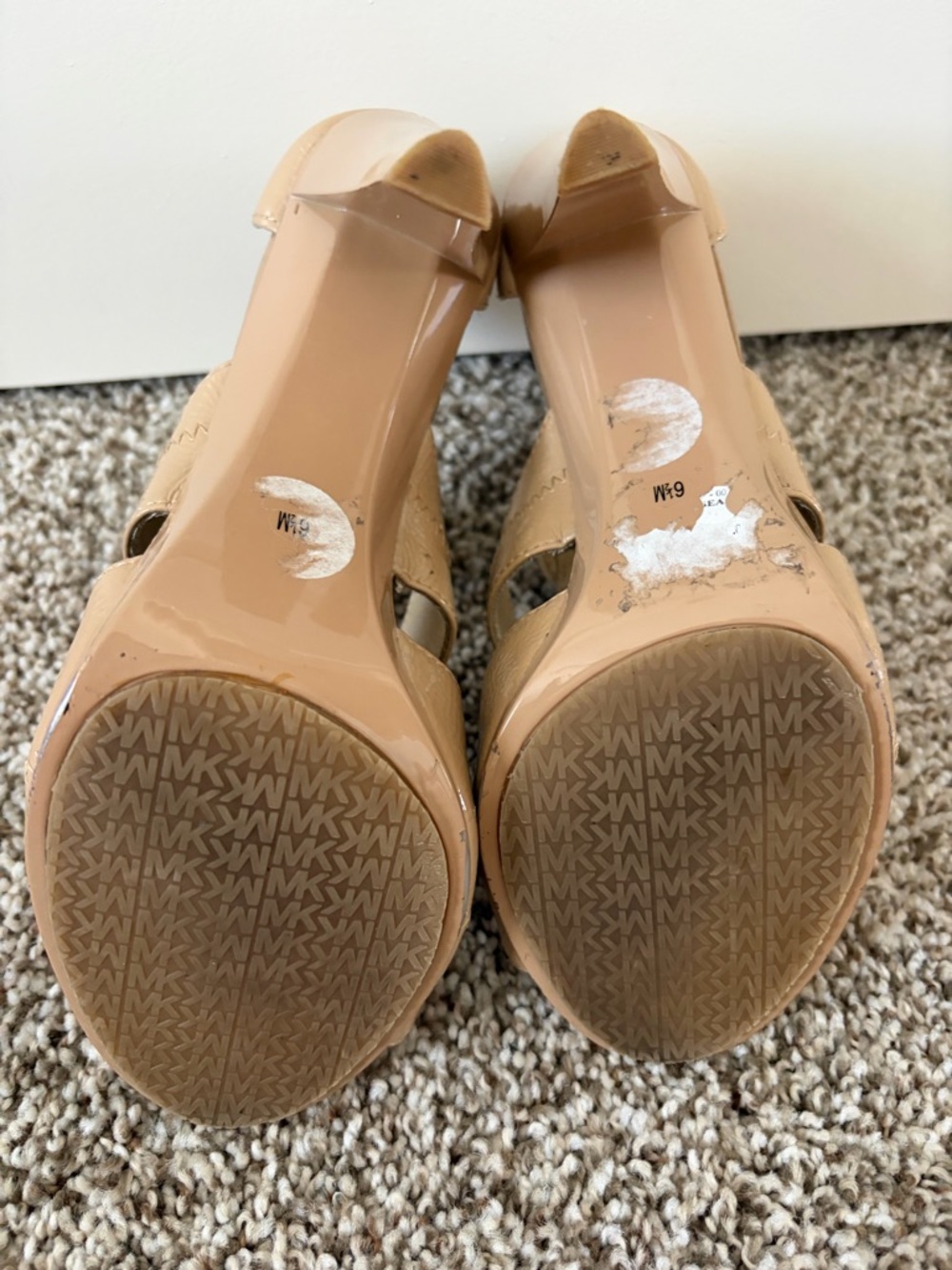 Michael Kors Nude Patent Leather Zip Front Heels size 6.5 - Picture 5 of 5